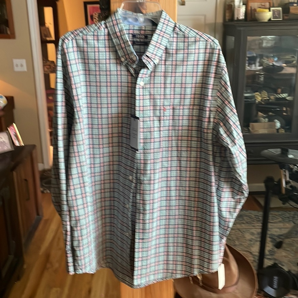 Gingham/plaid Izod casual dress shirt.